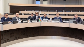 ADY rəhbərliyi Rusiya və İranla əməkdaşlığı müzakirə edib, protokol imzalanıb - FOTOLAR 