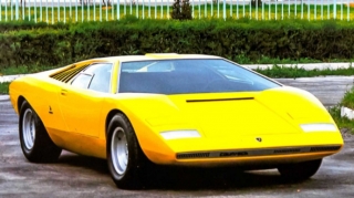 Lamborghini вернет к жизни самый первый экземпляр Countach