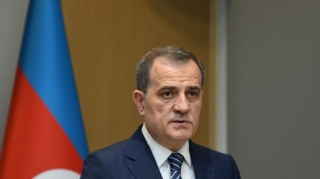 Ceyhun Bayramov Türkiyəyə rəsmi səfərə yola düşüb 