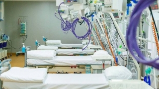 Məktəb direktoru koronavirusdan vəfat etdi - FOTO