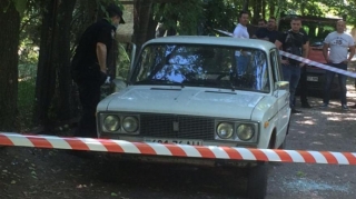 Ət satmağa gedən kişi "06"-dakı qumbaranı partlatdı;  öncə iki əlindən oldu, sonra isə...  - FOTO 