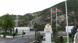 Prezident Talış və Suqovuşanda Azərbaycan bayrağını ucaldıb