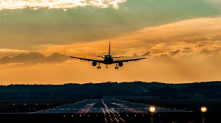 Rusiyanın “IrAero” şirkəti Omskdan Bakıya uçuşlara başlayıb 