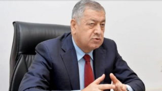 Manat “tam üzən məzənnə”yə keçəcək