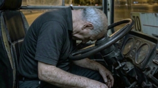 В Баку водитель автобуса скончался за рулём 