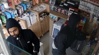 В одном из бакинских поселков неизвестный ограбил магазин телефонов - ВИДЕО