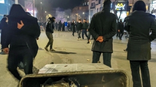 İran hakimiyyəti vətəndaşları iğtişaşlara etiraz etmək üçün küçələrə çıxmağa çağırıb 