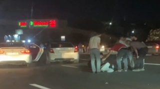 Bakı-Sumqayıt yolunda motosiklet qəzaya uğrayıb - FOTO 