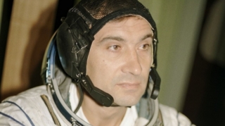 Умер космонавт, установивший рекорд по длительности полета в космос