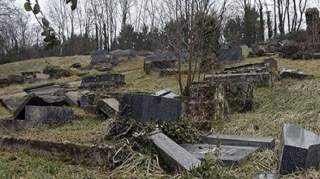 Daşkəsəndə qəbiristanlıqlardan oğurluq edən şəxslər saxlanılıb  - FOTO