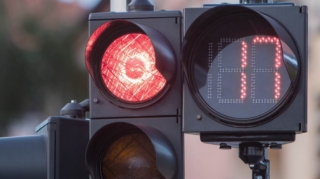 Sürücülərə vacib xəbər  – Bu yolda qırmızı işıqda keçə bilərsiniz - VİDEO 