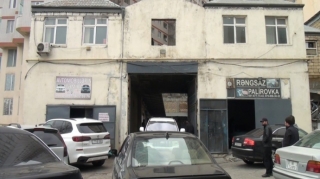 Yasamalda avtomobil təmiri sexinin fəaliyyəti dayandırıldı - VİDEO 