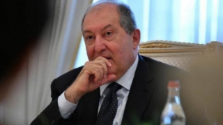 Ermənistan prezidentinin vəziyyəti ağırlaşdı 