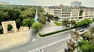 Parlament prospektində hərəkət birtərəfli təşkil edilib - FOTO