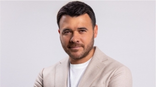 Bakıda səs-küy salan qonşusunun torpağını 5 milyona satın aldı 