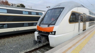 Bakı-Sumqayıt qatarının hərəkəti qismən məhdudlaşdırılır 