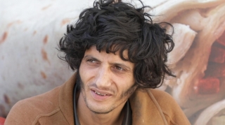 Bakı küçələrində yaşayan gəncin dramı - VİDEO 