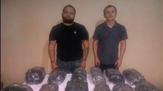 Külli miqdarda narkotiki ölkəyə keçirməyə cəhd göstərən şəxslər saxlanılıb - FOTO 