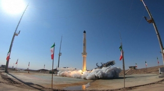 İran yerli peyk daşıyıcısı "Zülcənah"ı sınaqdan keçirdi