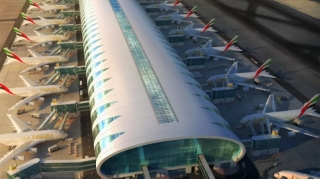 Dubay aeroportu VURULDU 