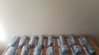 Azərbaycana 15 kiloqramdan çox narkotik keçirmək istəyən şəxs saxlanılıb