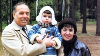 Zərifə Əliyevanın doğum günüdür 