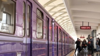 Bakı metrosunda maşinist qatar idarə edərkən öldü - YENİLƏNİB 