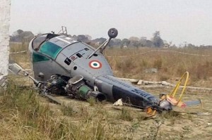 Hindistanda hərbi helikopter qəzaya uğrayıb, pilotlar ölüb
