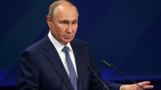 Putin:  “Sülhməramlılar məsələsi yalnız Azərbaycanla həll olunacaq”