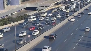 Bakının bir sıra yollarında tıxac yaranıb 