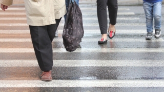 Azərbaycanda maşın məktəbliləri vurdu - XƏSARƏT ALANLAR VAR 