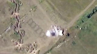 Ermənistan silahlı qüvvələrinin artilleriya divizionunun idarəetmə məntəqəsi məhv edilib - VİDEO 