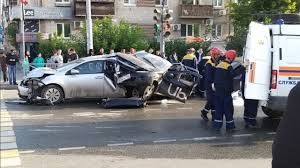 5 avtomobilin iştirakı ilə ağır yol qəzası: 2 ölü, 3 yaralı – FOTO + VİDEO