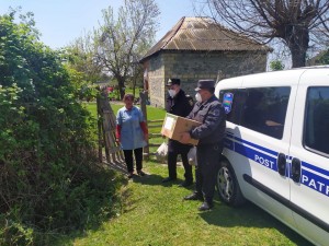 Ucar polisi 50-yə yaxın ailəyə baş çəkib - FOTO