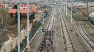 ADY dəmir yolunun təhlükəsizlik zonasında mühafizəni gücləndirəcək - FOTO