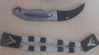 İmtahana təsbeh, bıçaqla gələn abituriyentlər...  - FOTO