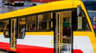 Tramvaylar yenidən Bakıya QAYIDIR  - VİDEO