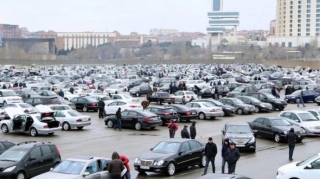 Bakıda 400 min manatdan baha olan AVTOMOBİL  satılır