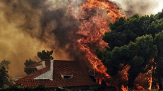 Yunanıstanda meşə yanğınları: Üç şəhərin əhalisi təxliyyə edildi  - VİDEO