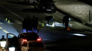 В Париже задержали полицейского, застрелившего двух человек в автомобиле