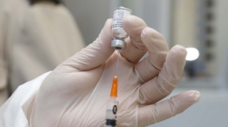 Azərbaycanda 18 yaşına çatmış şəxslərin vaksinasiyası  başlayır