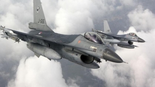 Niderland Ukraynaya F-16 qırıcıları göndərməyə hazırdır 