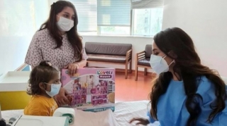 Leyla Əliyeva Talassemiya Mərkəzində müalicə alan uşaqlarla - FOTO