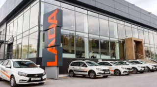 Rusiyada təzə avtomobillərlə bağlı daha bir qadağa, və ya Sovetə qayıdış 