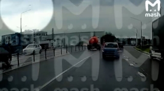 Moskvaya hücum edən Ukraynanın kamikadze dronunun görüntüsü - VİDEO 