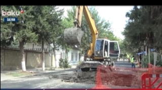Üç-dörd gün əvvəl çəkilmiş asfalt yol dağıdıldı  - VİDEO