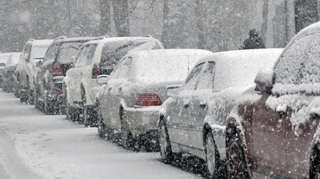 В ДТП из-за снежной погоды погибли три человека