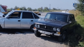 Kürdəmirdə zəncirvari yol qəzası olub, iki nəfər xəsarət alıb - FOTO 