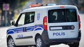 Bakıda polisə silahlı müqavimət göstərilib, polis maşını zədələnib 