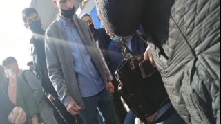 Bakıda avtobus əlil piyadanı vurdu  - FOTO